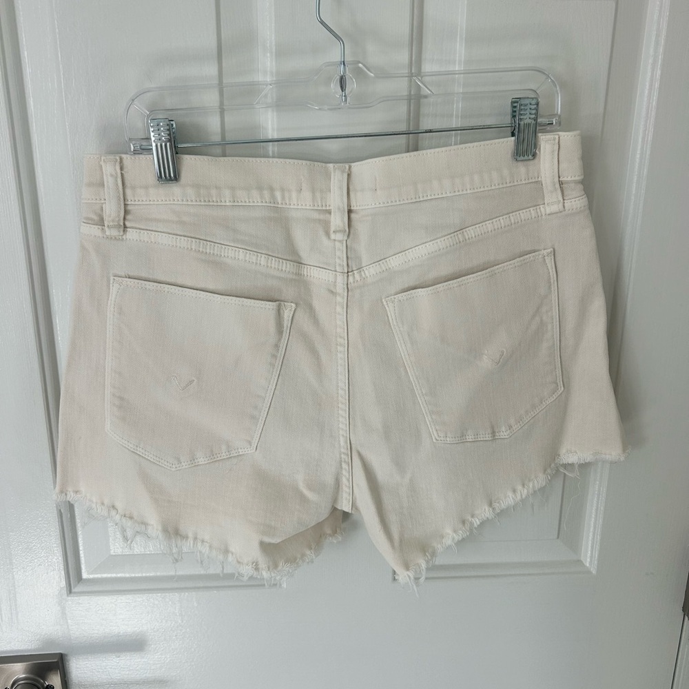 Hudson Gemma Mid-Rise Denim Shorts In Beige - Picture 5 of 6